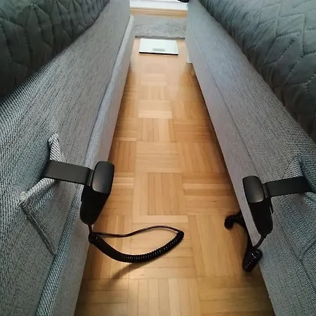 Spacious Near The Center Of 아파트