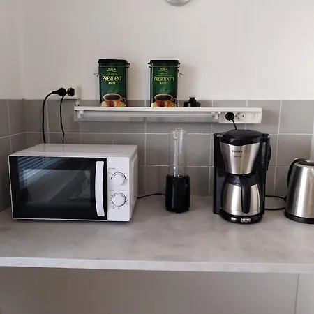 Διαμέρισμα Spacious Near The Center Of