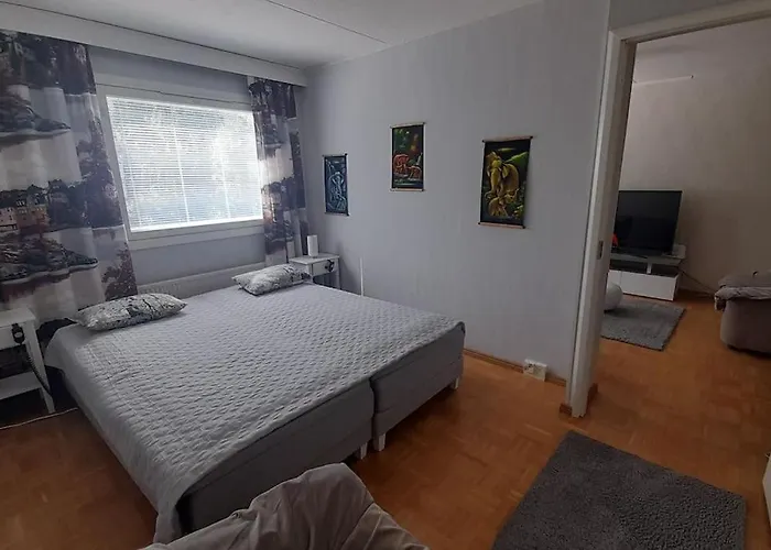 Spacious Near The Center Of